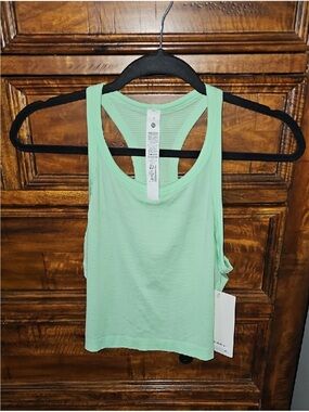 Lululemon Swiftly Tech Cropped Racerback Tank 2.0 Nwts Sz 10 CTRL